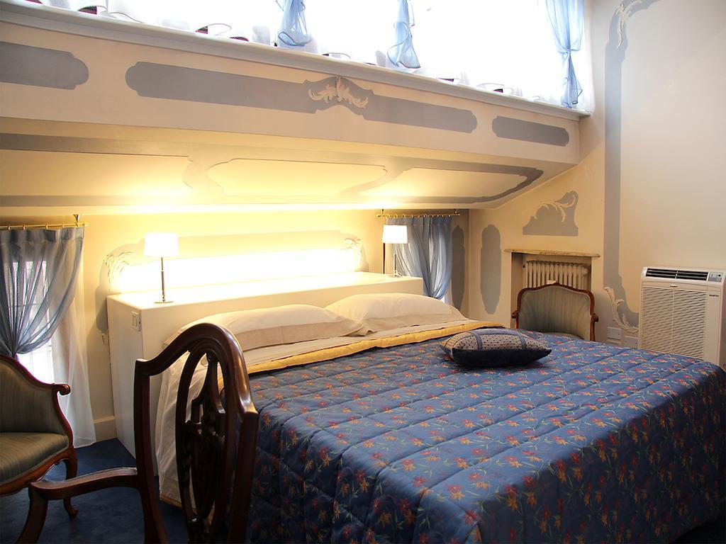 Domus Dotti V Guest House Treviso Pokoj fotografie